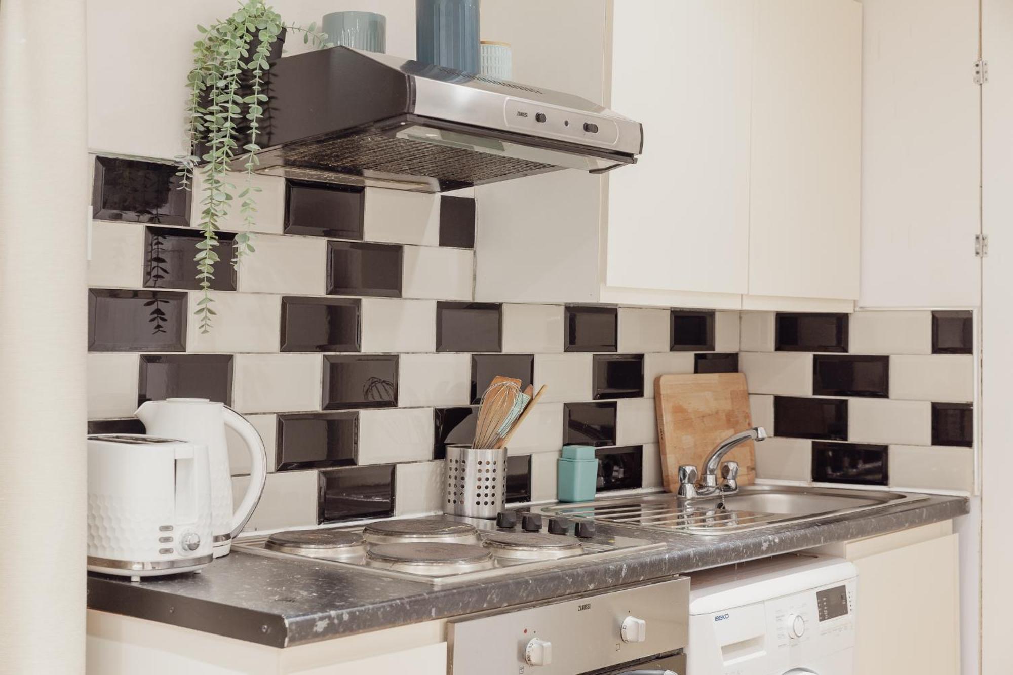 Kensington Nest Serviced Studio Лондон Екстериор снимка